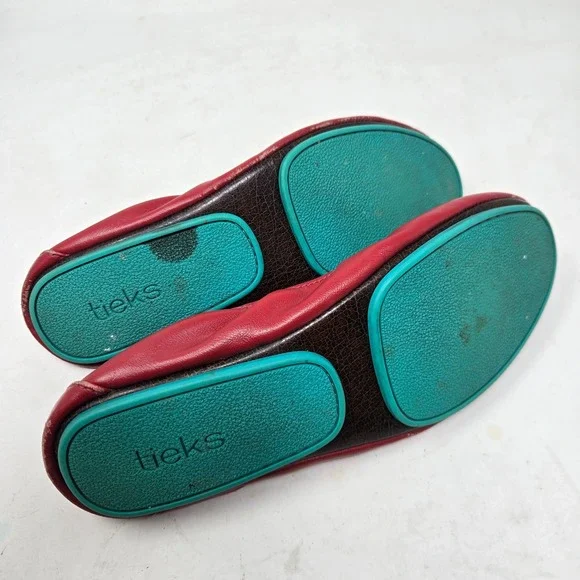 Tieks by Gavrieli Cardinal Red Leather Ballet Flats Size 9 Signature Teal Sole - Picture 16 of 16